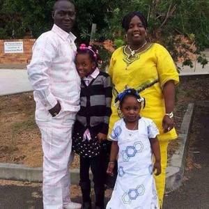 Meet your Posher, Henry